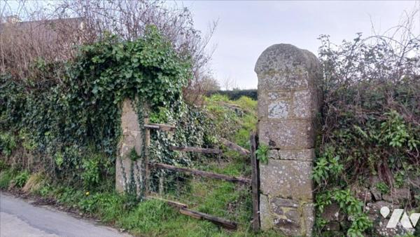 Terrain à bâtir de 686 m²