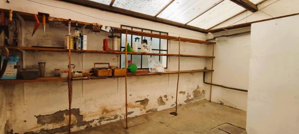 Albi: Maison T6 des années 40 de 161m2 avec demi-sous sol aménageable et terrain de 1496m2.