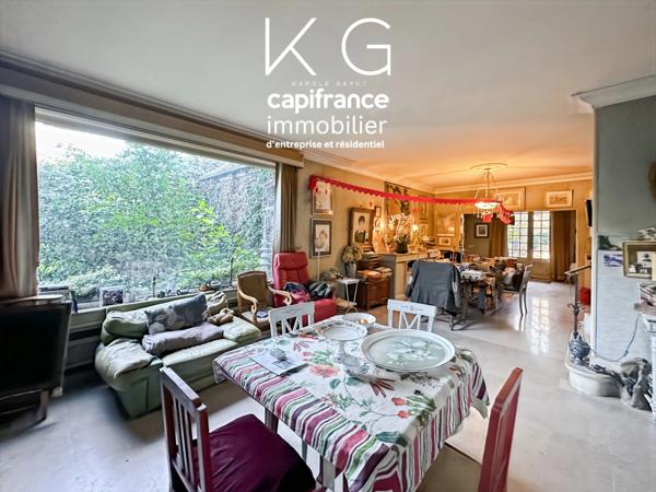 Gonneville-sur-Honfleur, maison de famille 230m2 à rénover sur terrain de 3 700 m², grandes dépendances, à 10 min d’Honfleur et 20 min de Deauville