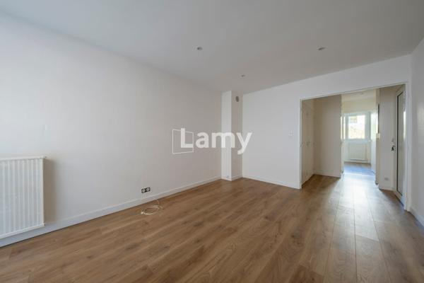 Appartement t2 traversant