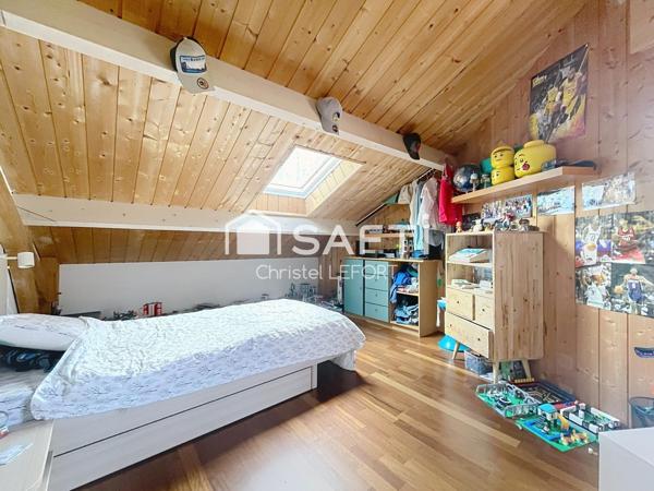 Maison 198 m2 - 5 chambres et un bungalow