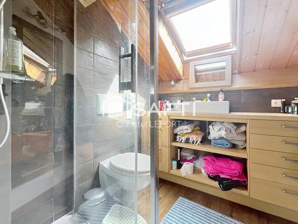 Maison 198 m2 - 5 chambres et un bungalow