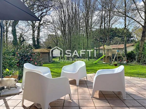 Maison 198 m2 - 5 chambres et un bungalow