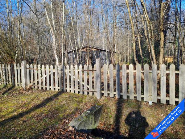 Chalet en bois à finir d'aménager Environnement calme et b