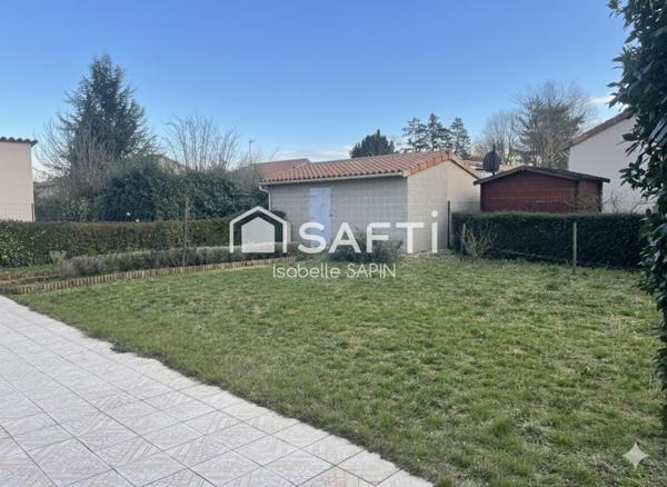 Pavillon 3 chambres en plein centre de Neuville de Poitou, accessibilité PMR