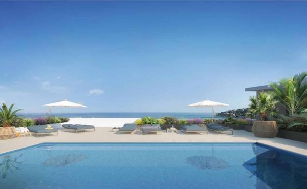 Rare à Roquebrune-Cap-Martin, T4 luxe vue mer magnifique, piscine sur le toit, à 2 pas de la mer Roquebrune-Cap-Martin (06190)