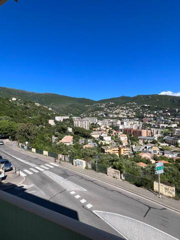 Appartement 3 pièces 85 m2