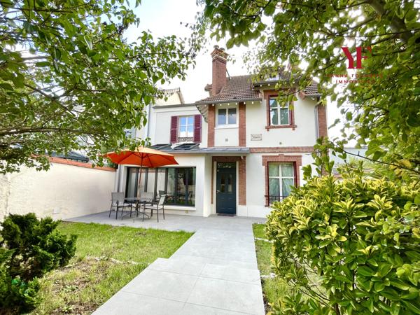 Viroflay (78220) Viroflay Rive Droite, Maison de caractère avec jardin, 2 terrasses, 4 chambres, 153 m2, 2 parkings privés