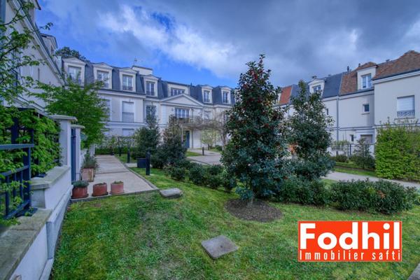 Maison familiale 113 m² avec jardin et parking en résidence sécurisée – Châtenay-Malabry