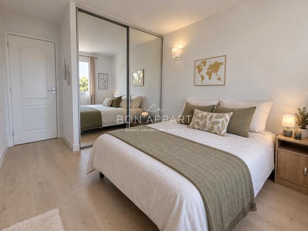Villa 5 pièce(s) 5 chambre(s) 170 m²