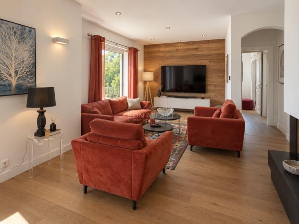 Villa 5 pièce(s) 5 chambre(s) 170 m²
