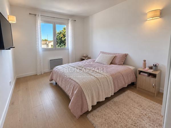Villa 5 pièce(s) 5 chambre(s) 170 m²