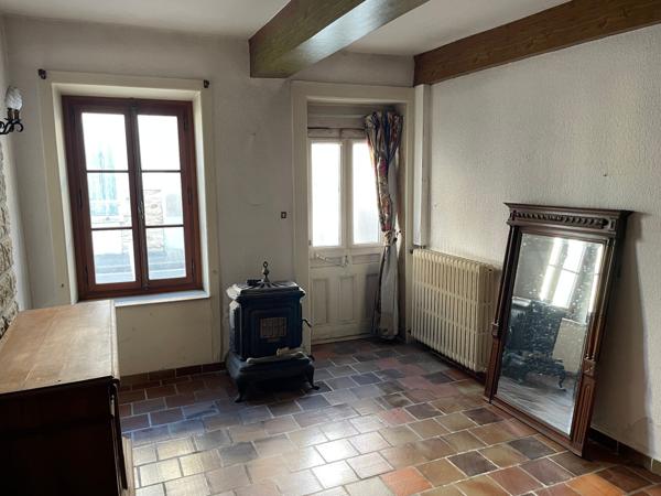 Maison au centre de Montmerle-sur-Saône