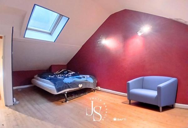 Idéal investisseur : maison 3 chambres, extérieur sans vis à vis, louée et parfaitement placée au centre de Bolbec