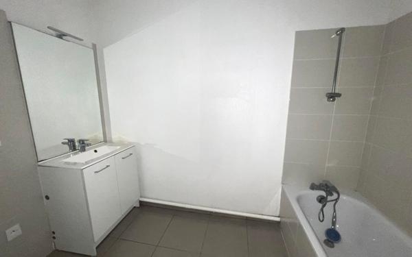 Appartement à vendre    3 pièces •  Mérignac