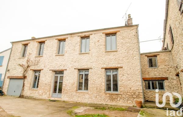 Maison 6 pièces de 166 m² à Beynes (78650)
