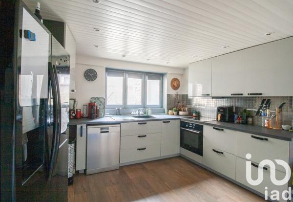 Maison 6 pièces de 166 m² à Beynes (78650)