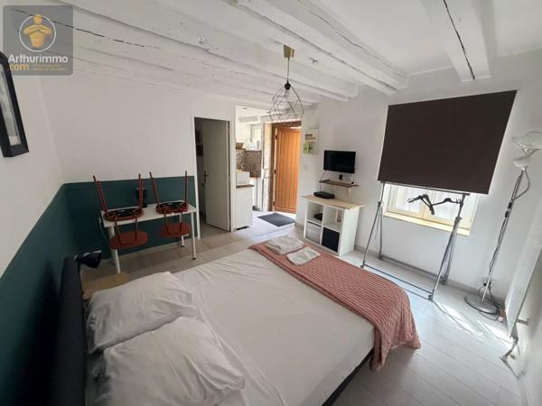 Vente                                                      Appartement
                        
                     1 pièces                      19 m2                     à Metz