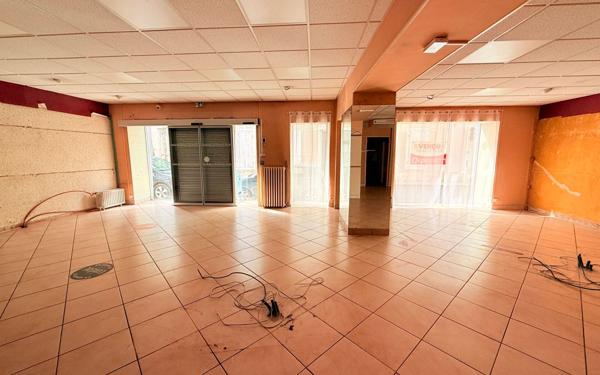 Maison à vendre    5 pièces •  Surgères