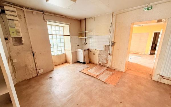 Maison à vendre    5 pièces •  Surgères