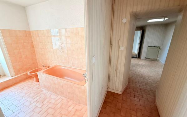 Maison à vendre    5 pièces •  Surgères