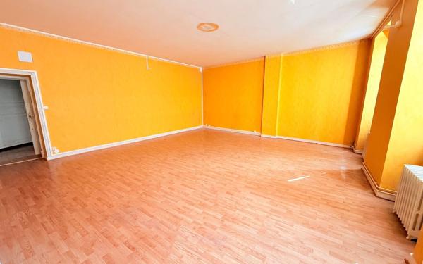 Maison à vendre    5 pièces •  Surgères