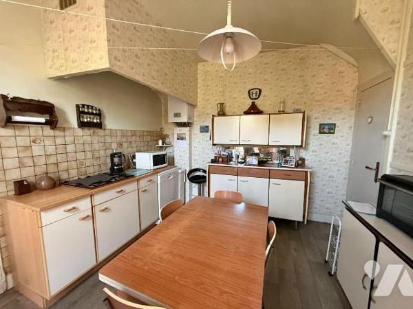 Maison à vendre à Sainte-Savine (10300) - Aube (10)

Immeuble de rapport composé de deux loge...