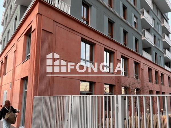 Location Studio 30.4 m² - Vitry Sur Seine 94400