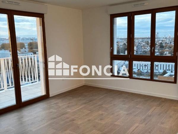 Location Studio 30.4 m² - Vitry Sur Seine 94400
