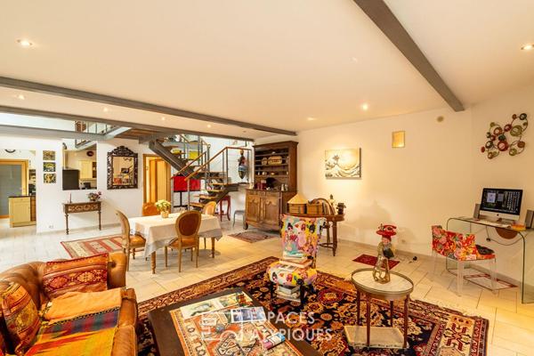 Maison en pierre avec un gîte