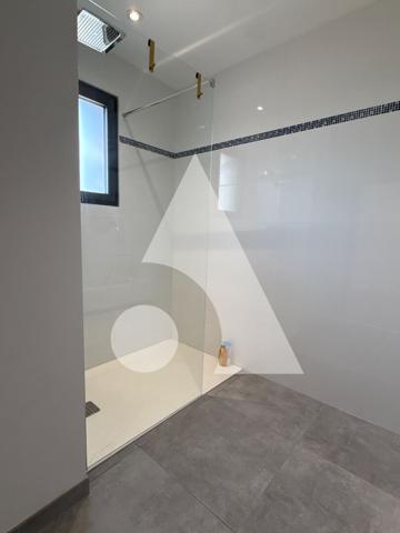 Maison 7 pièces 181 m2