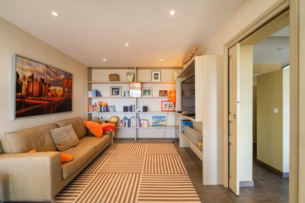 Vente Maison de luxe Saint-Cyr-sur-Mer 8 Pièces 227 m²
