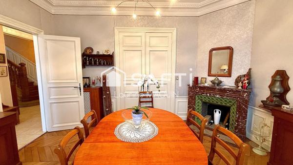 Maison bourgeoise avec son étang