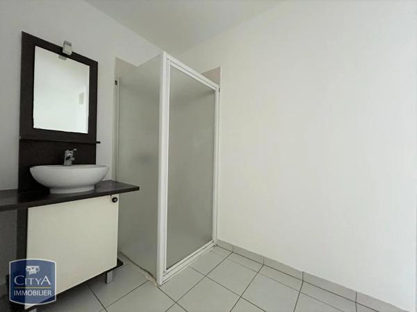 Appartement à louer 2 pièces 37.02m² Mérignac (33700)