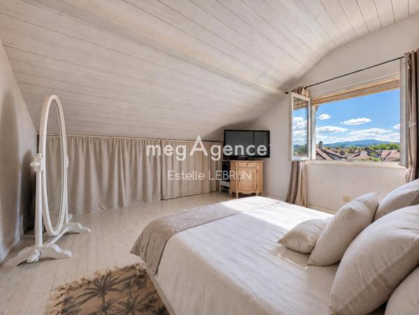 Maison à Annecy, 74960 - 8 pièces 146m²