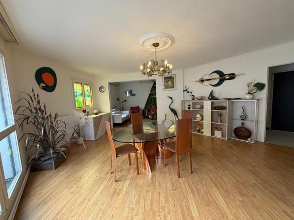 Centre ville de BELFORT appartement de 117 m² dans une copropriété avec ascenseur