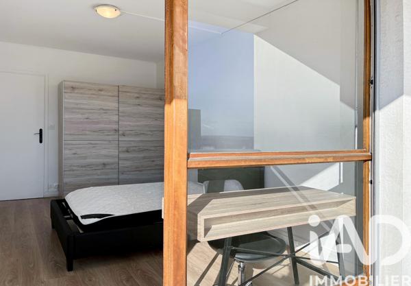 Location studio 23,64 m² Orléans