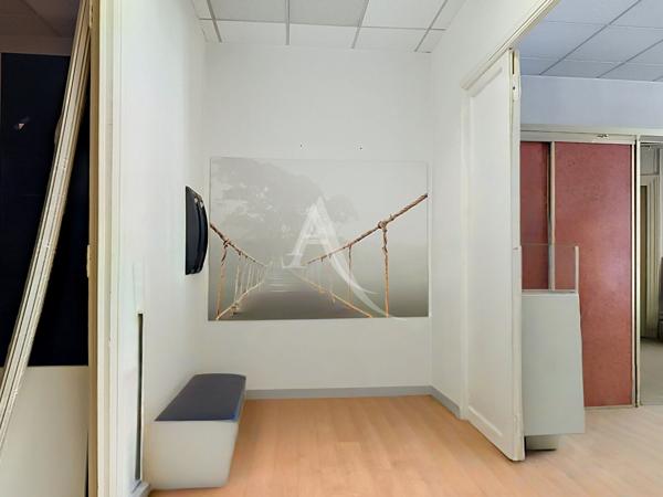 Pau Verdun , bureaux
