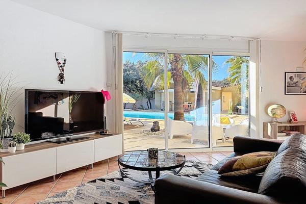 Vente Villa de luxe Uzès 9 Pièces 330 m²