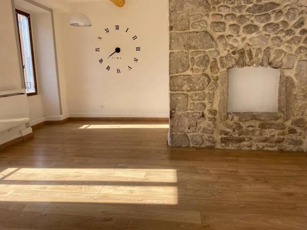 Appartement à louer à Ucel (07200)