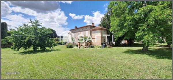 Proche centre ville Albi - Maison de Maitre - 12 pièces