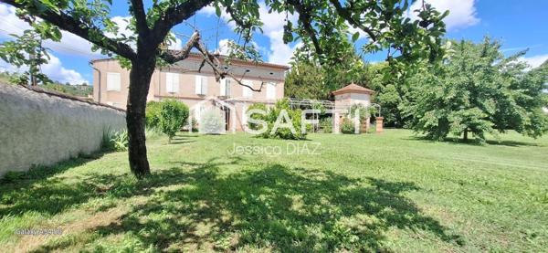 Proche centre ville Albi - Maison de Maitre - 12 pièces