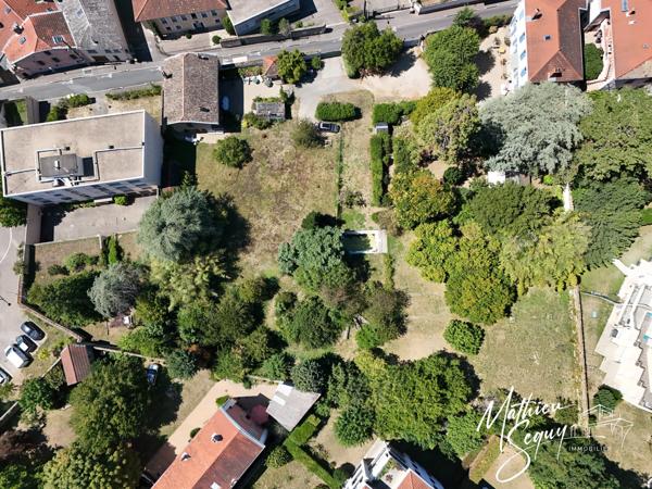 Appartement de 67.72m² 3 pièces avec terrasse de 8.77m² SAINT GENIS LAVAL (69)