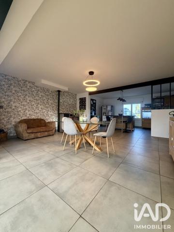 Maison à vendre 6 pièces 166 m² Saint-Martin-lez-Tatinghem