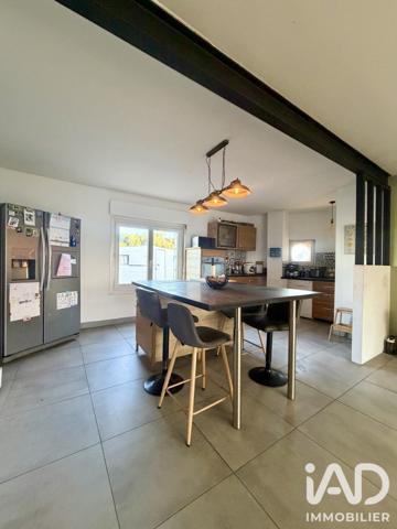 Maison à vendre 6 pièces 166 m² Saint-Martin-lez-Tatinghem