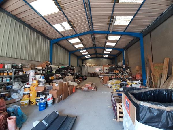 À LOUER - Local d'activité 250 m² - NANTE SUD Bouguenais