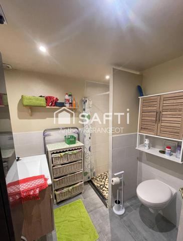 Maison de ville au centre de Jussey