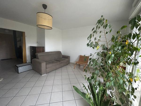 Appartement Pontault Combault 2 pièce(s) 48.4 m2