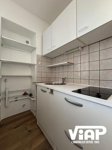 AGREABLE T2 RENOVE - LIMOGES , Limoges