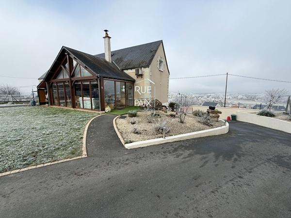 86490 COLOMBIERS Maison Colombiers 5 pièce(s) 227m2